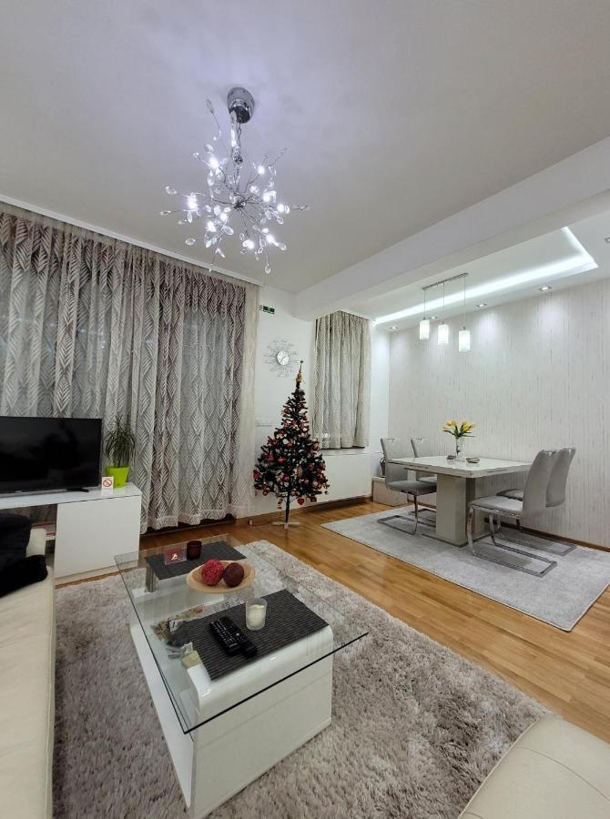 Apartment Joy Beograd Bagian luar foto